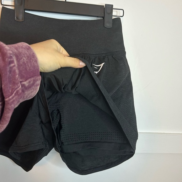 Gymshark Vital Seamless 2.0 2 in 1 Shorts - Picture 3 of 3